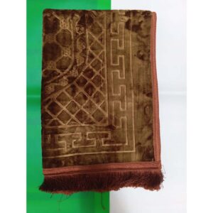 TAPIS MARRON FONCE